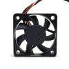 AVC DS04010S12L-013 40x40x10mm 12V DC 0.08A 3-wire sleeve bearing fan - clean product photo 2
