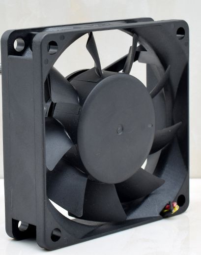 SUNON PMD2407PKB4-A 24V DC 70x70x20mm Brushless Cooling Fan - product photo 2