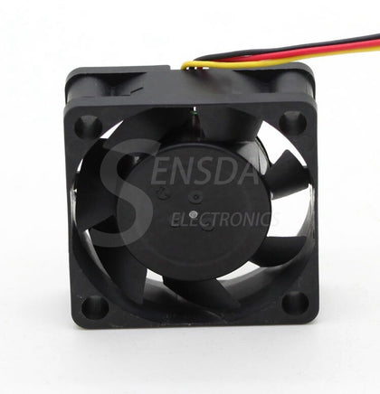 Sanyo 109P0424H7D01 24V DC 40x40x15mm Brushless Cooling Fan - product photo 2