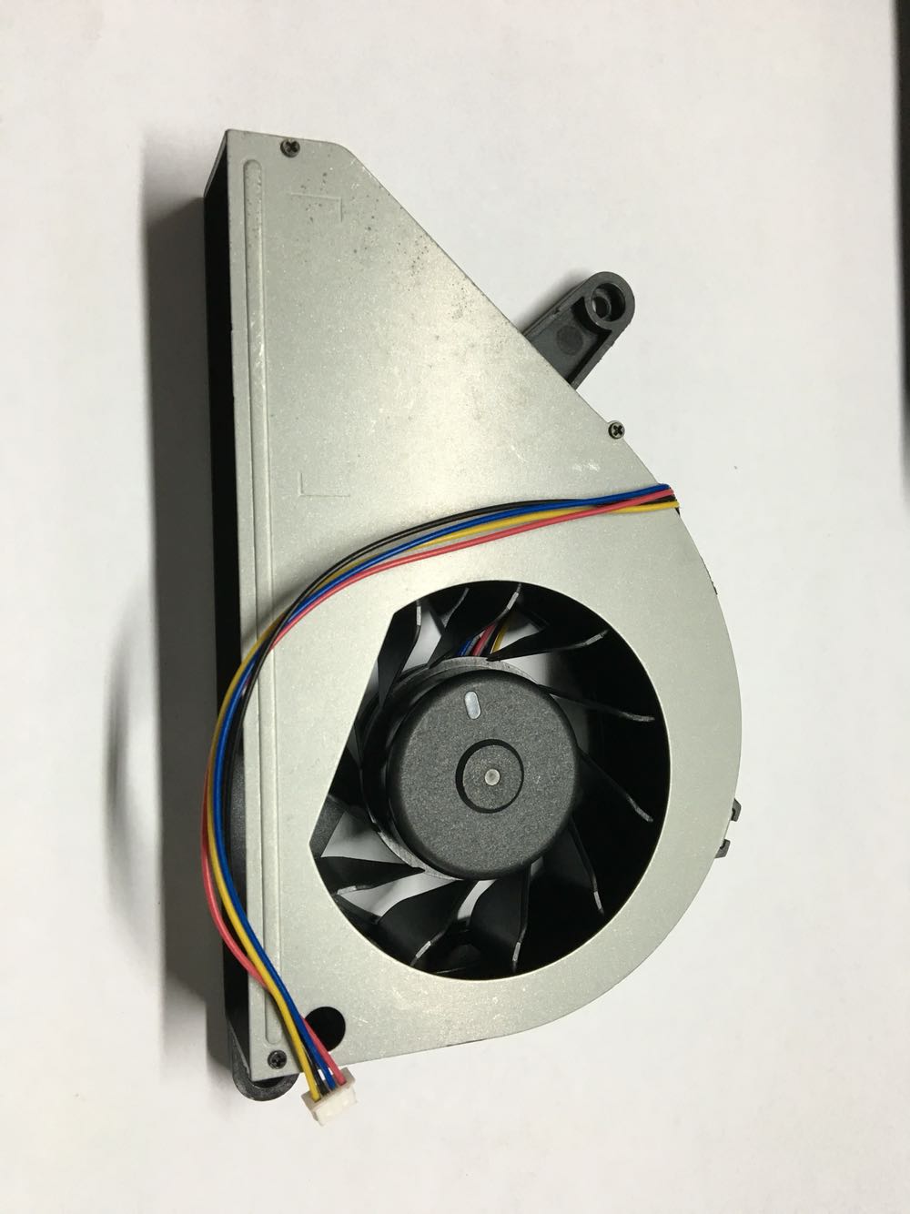 Boitier Thermostat D'eau moteur C3 C4 DS 208 308 508 1.4-1.6 VTI Boitier Thermostat D'eau moteur C3 C4 DS 208 308 508 1.4-1.6 VTI