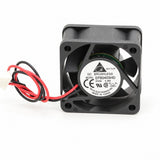 Delta EFB0405HD 40x40x20mm 5V 0.38A physical label and clean white-background product photo
