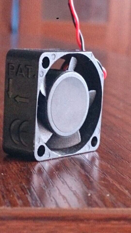 SUNON GM0502PFV2-8 5V DC 25x25x10mm Brushless Cooling Fan - product photo 2