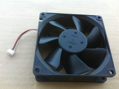 NMB 3110RL-05W-B69 24V DC 80x80x25mm Brushless Cooling Fan - product photo 2